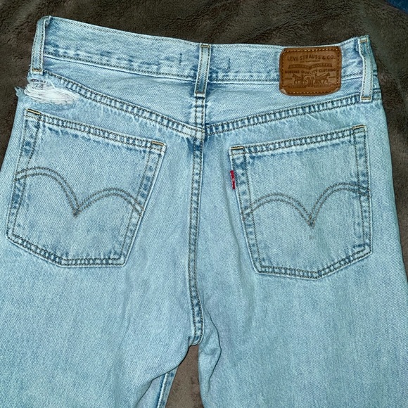 perfect levi’s - Picture 3 of 5